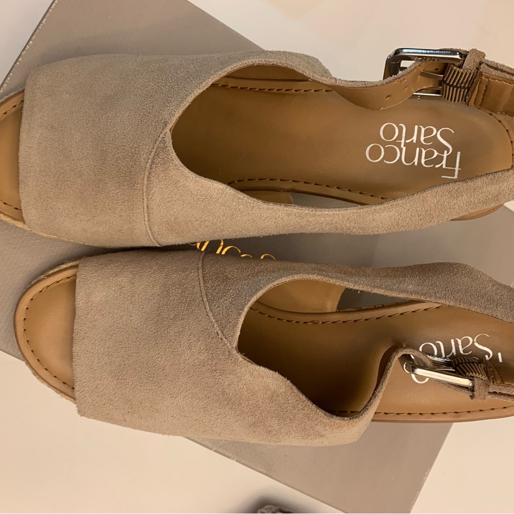 Franco Sarto Women's Taupe Sandals